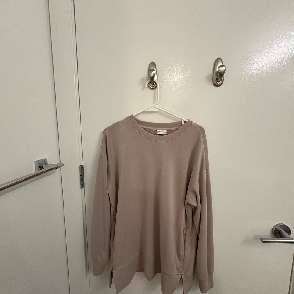 Cascade Collective Taupe Crewneck Top